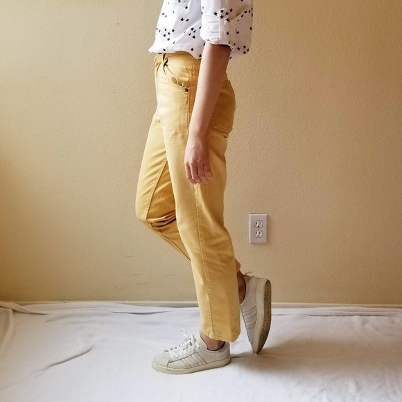 SOLD! Vintage Valentino High-Rise Yellow Jeans - Picture 2 of 8